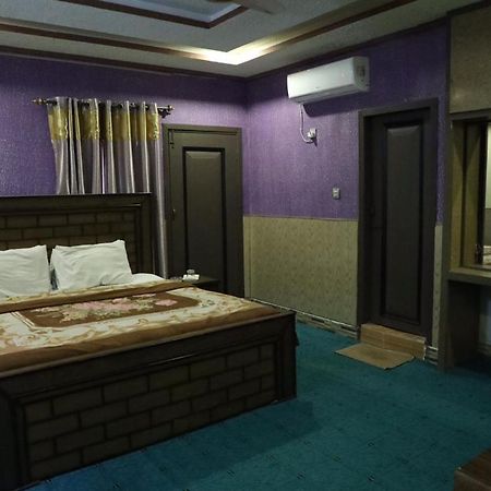 Manama Hotel Ijp 라왈핀디 외부 사진