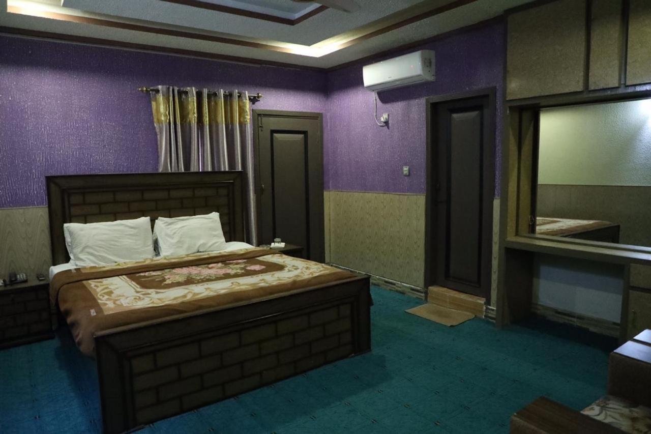 Manama Hotel Ijp 라왈핀디 외부 사진