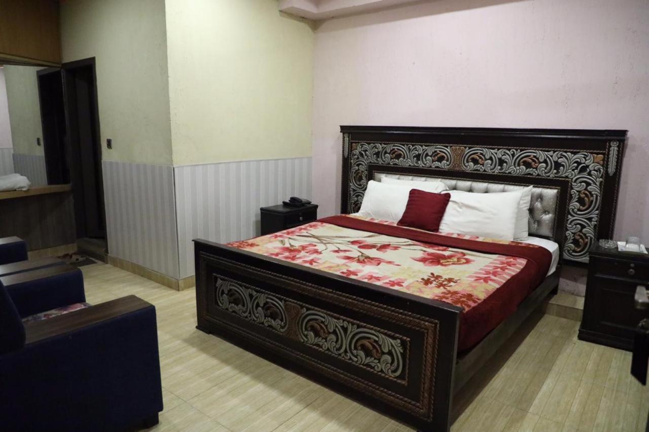 Manama Hotel Ijp 라왈핀디 외부 사진