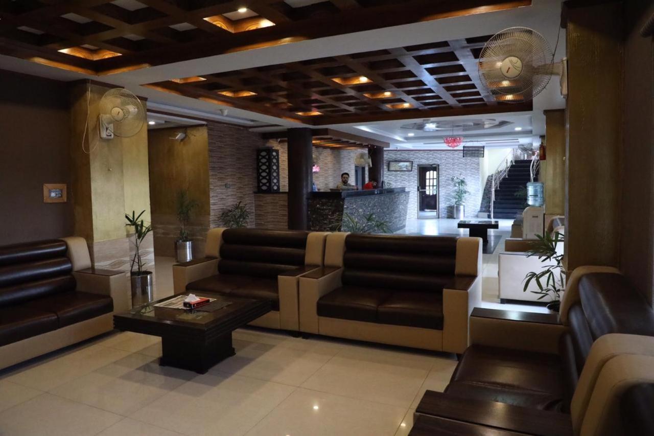 Manama Hotel Ijp 라왈핀디 외부 사진